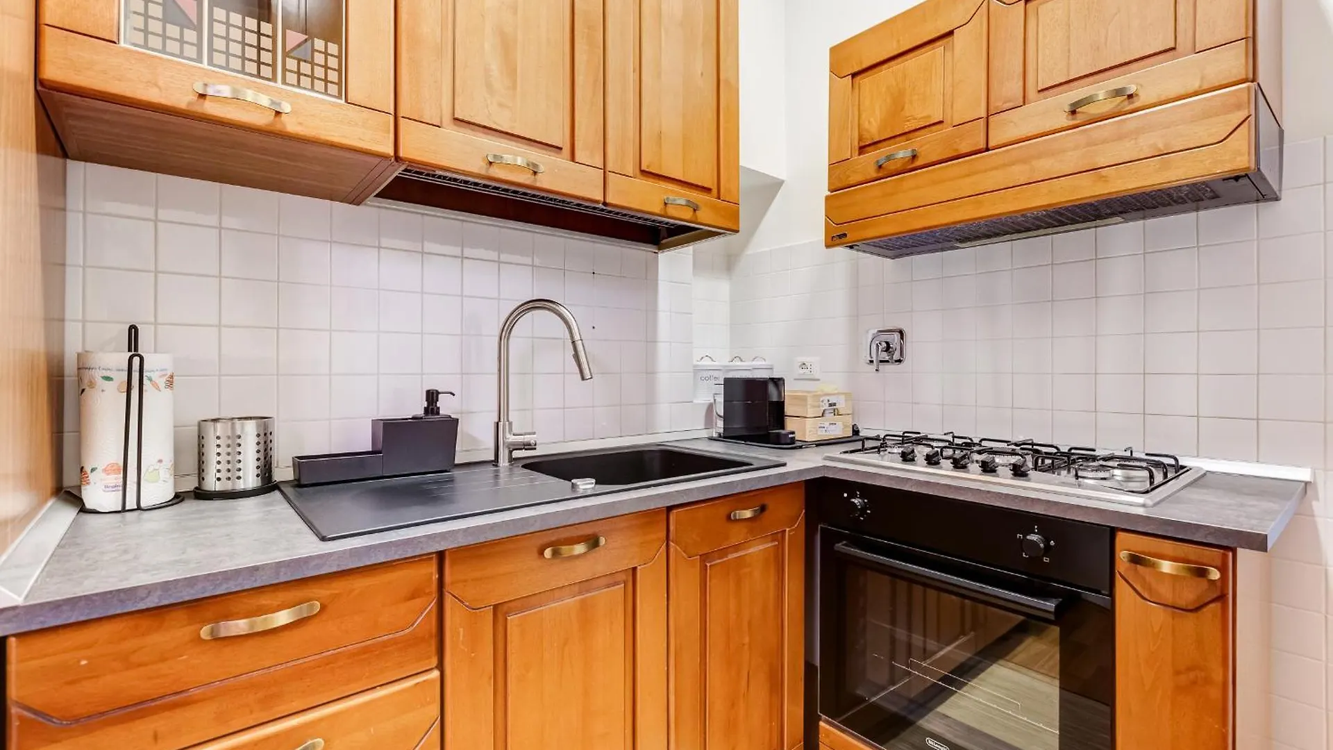 Apartment Salotto Trastevere Rome Italy